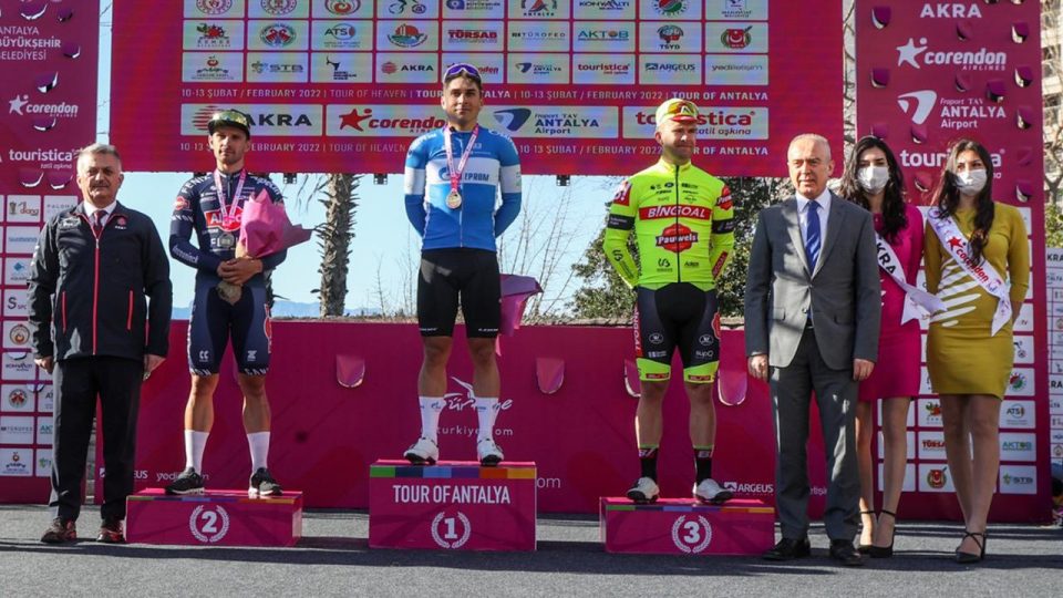Antalya Bisiklet Turu’nun ilk etabını Matteo Malucelli kazandı